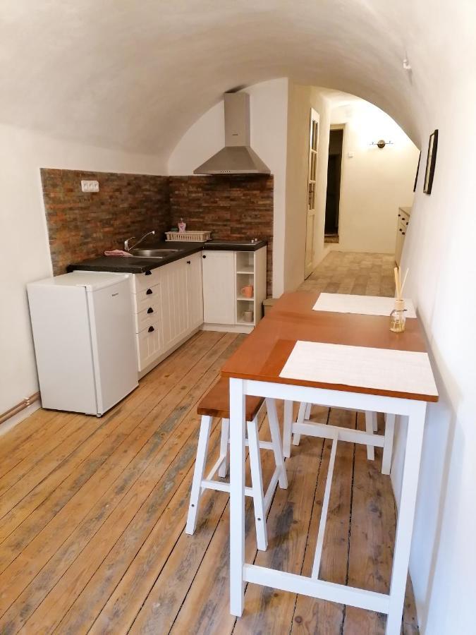 Apartment B B B Чески-Крумлов Экстерьер фото